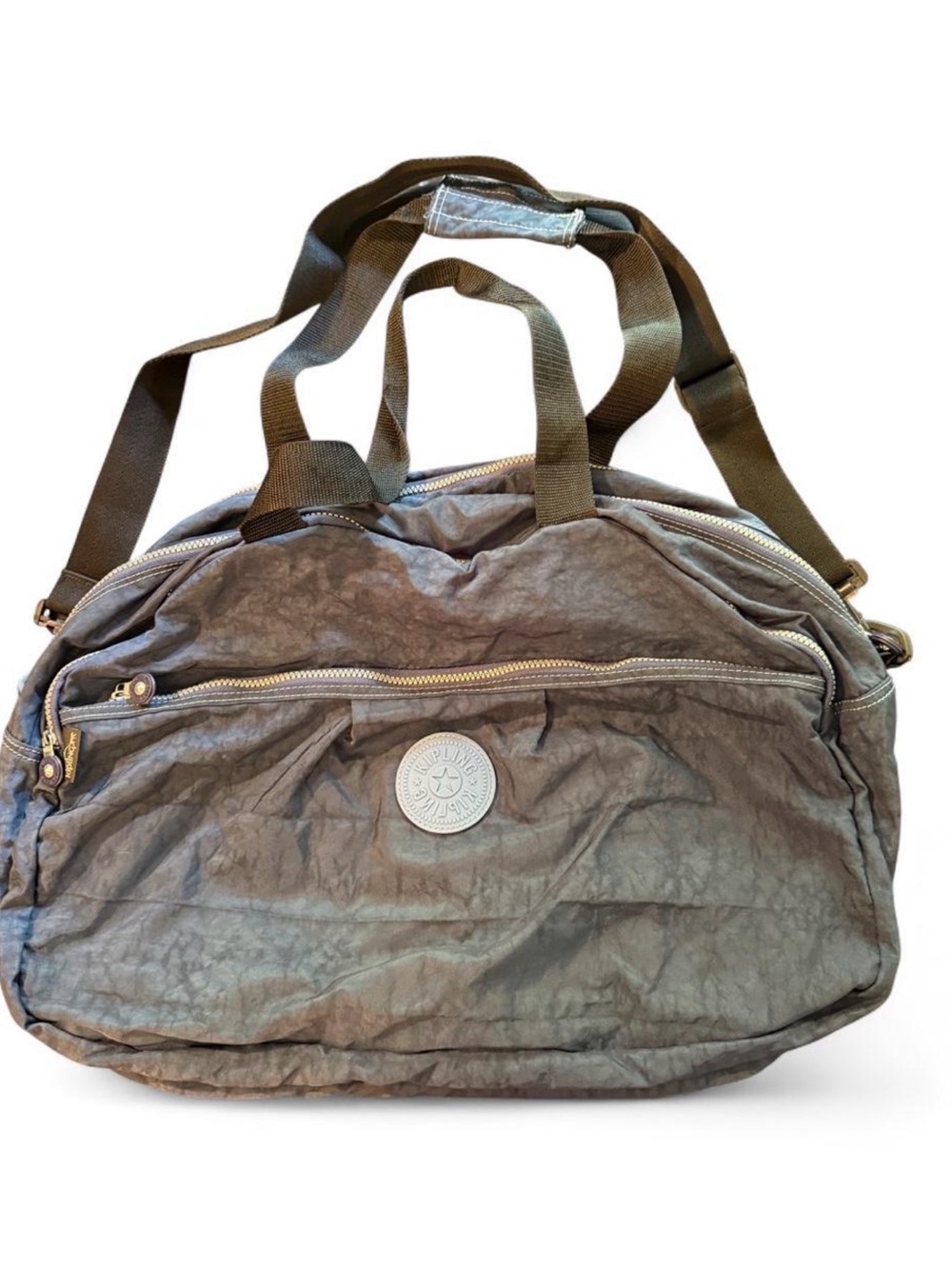 KIPLING navy blue duffle in great condition. 3 zipper compartments.